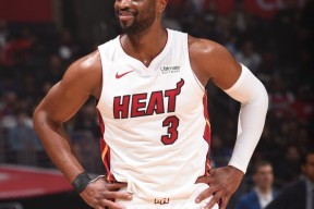 Faker在快船比赛中大胜，关键助攻引发热议！的简单介绍